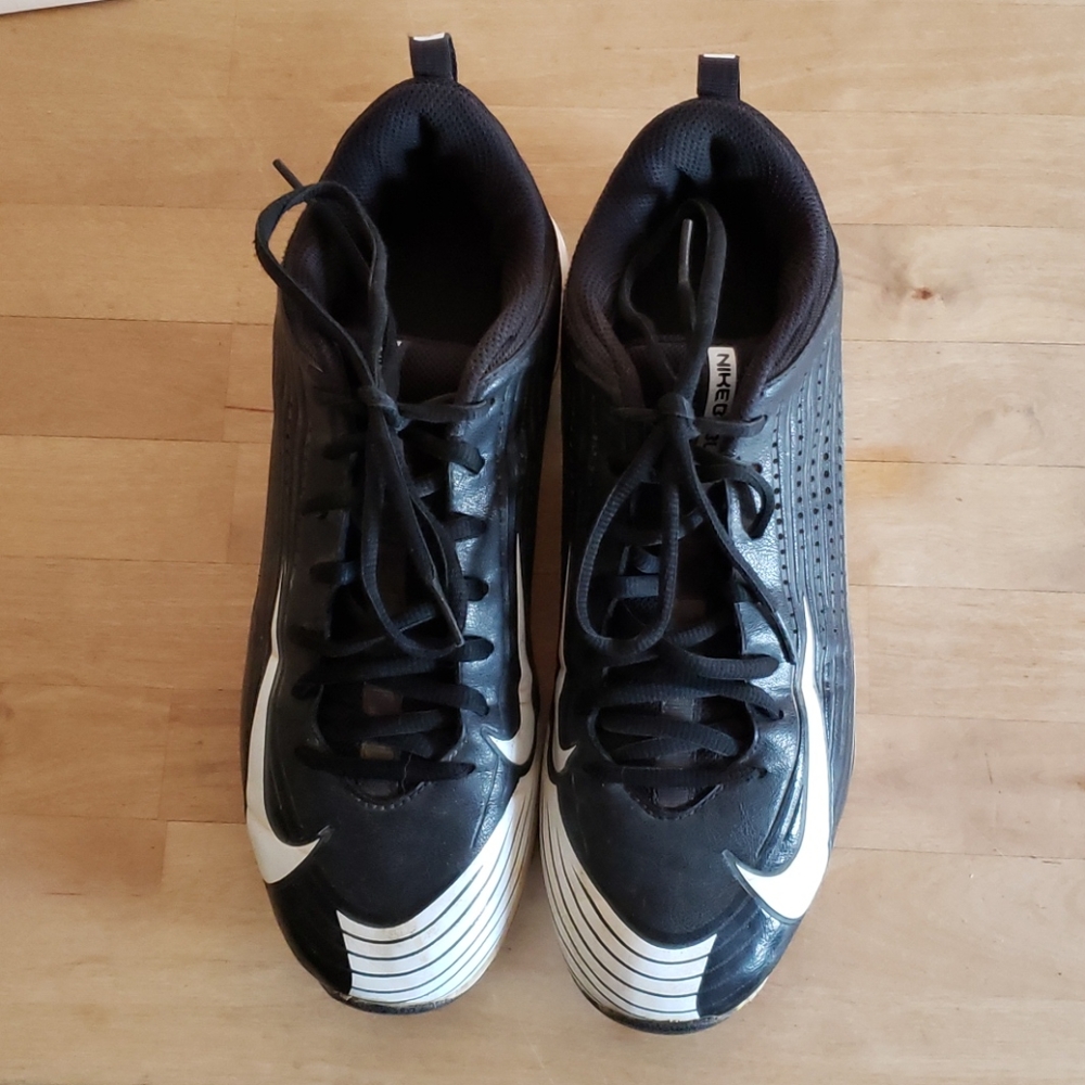 Nike  Baseball Cleats
